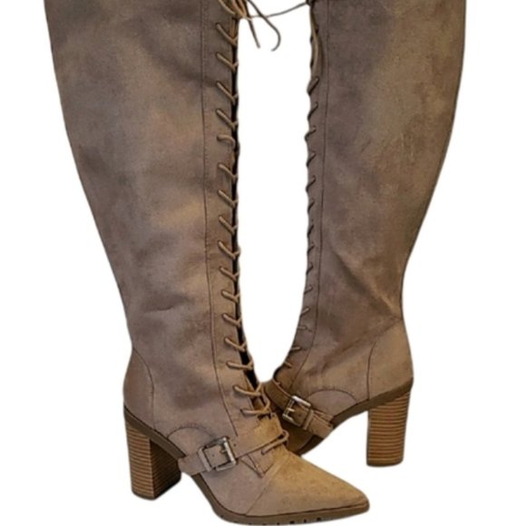 Charles David Lace-up Boots - Picture 1 of 5